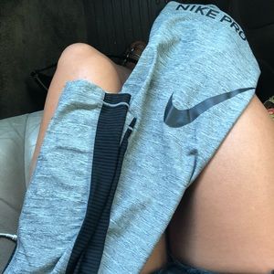 Nike leggings size small
